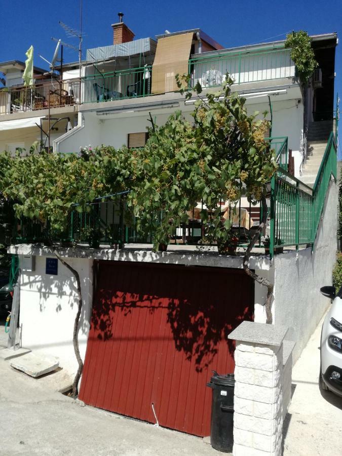 Apartmani Vodice Eksteriør bilde
